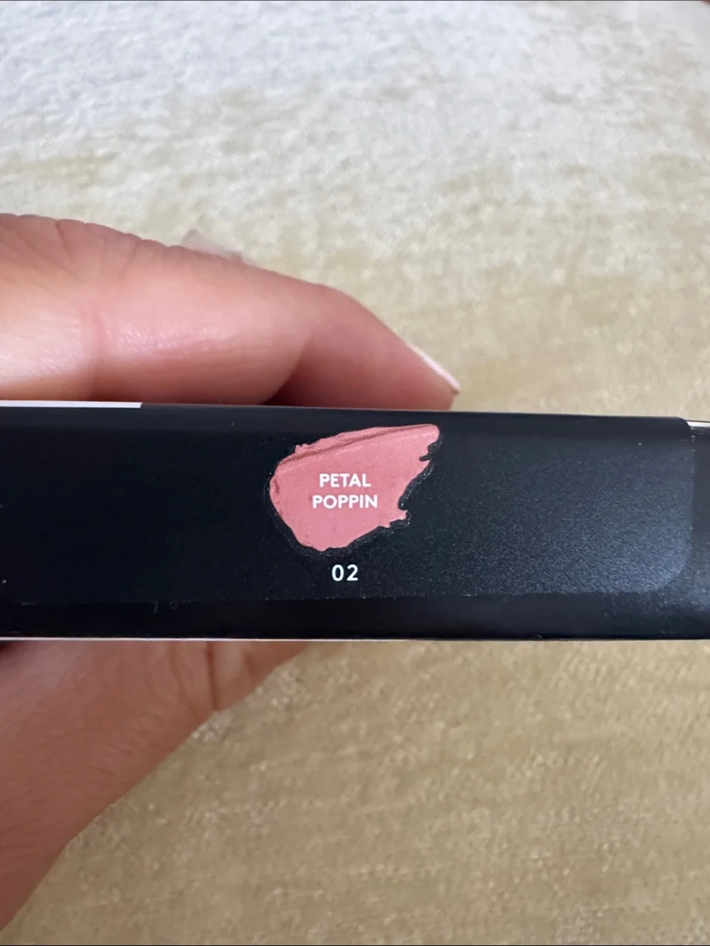Fenty Beauty Cheeks Out Freestyle Cream Blush - Cream, Black